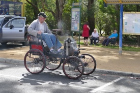 141 1898 Renault .jpg